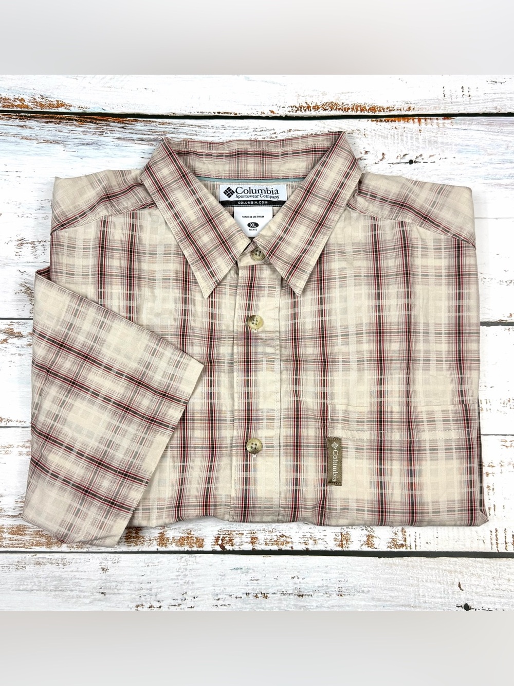 Columbia Men's Short Sleeve Plaid Button-Up Shirt - Beige & Maroon size XL